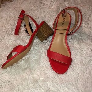 Express women's heel sandal